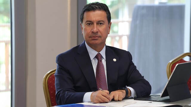 Başkan Aras'tan 19 Ekim Muhtarlar Günü mesajı