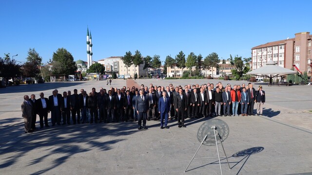 Bafra'da 19 Ekim Muhtarlar Günü kutlandı