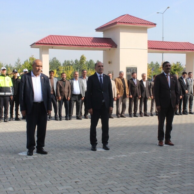 Patnos'ta 19 Ekim Muhtarlar Günü törenle kutlandı