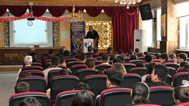 Kilis'te öğrencilere okul güvenliği ve akran zorbalığı eğitimi