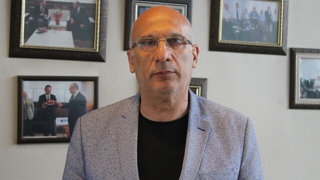 Sel hasarlı araçları anlamanın tüyoları
Anadolu Oto Galericiler Sitesi Yönetim Kurulu Başkanı Bilal Atabey:
"Ağır nem kokusu ve çamur birikintisi olan araçlardan uzak durun"