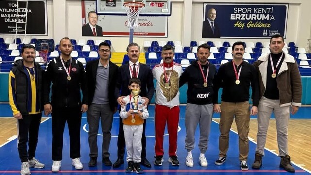 Erzurum Emniyetinin Sporcuları Kamu Spor Oyunları'nda İl Şampiyonu oldu