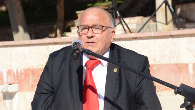 Muhtar Çınar, "Bizim talebimiz makam değil, hizmettir, imtiyaz değil, imkândır"