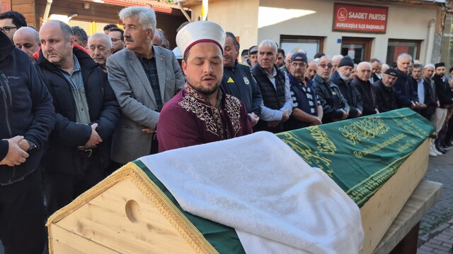 Konserde ölen Furkan Aksu Bartın'da defnedildi