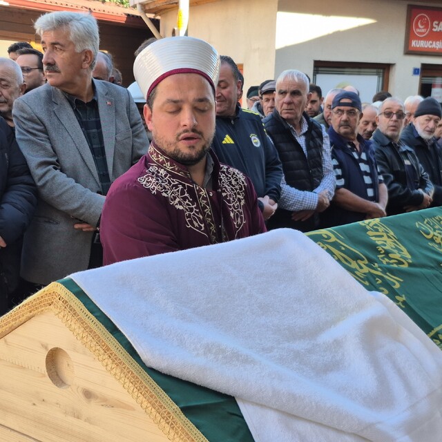 Konserde ölen Furkan Aksu Bartın'da defnedildi