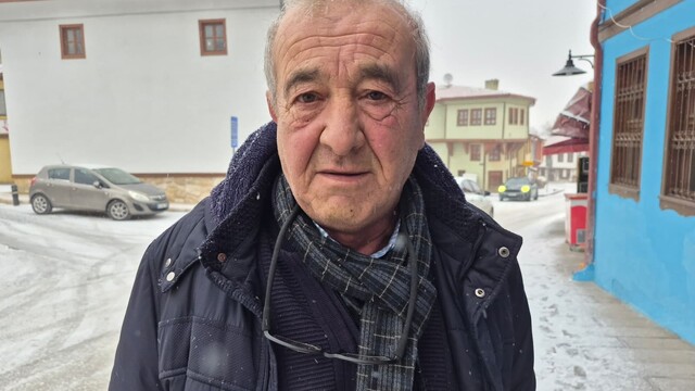 Yılların muhtarı Muhtarlar Günü'nde hayatını kaybetti
Orta Mahalle'de 3 dönemdir muhtarlık yapan Erol Erdal Gürdoğan, geçirdiği rahatsızlık sonucu kaldırıldığı hastanede kurtarılamadı