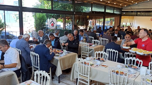 Devrek'te Muhtarlar Günü  düzenlenen törenle kutlandı