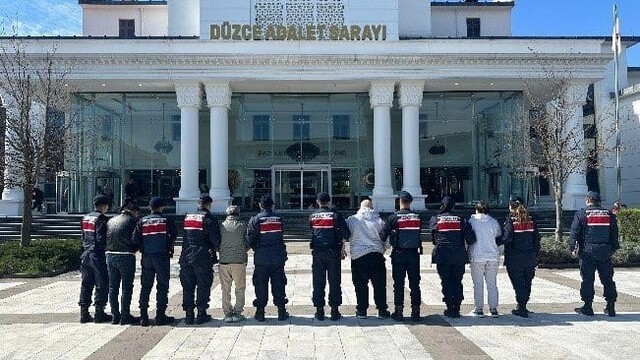 Düzce'de 12 bin 700 kişi sorgulandı, 45 aranan şahıs yakalandı