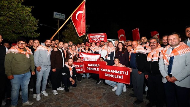 Başkan Balaban mahalle mahalle sorunları tespit ediyor
