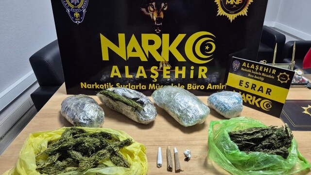 Alaşehir'de 1 kilo esrarla yakalanan şüpheli tutuklandı