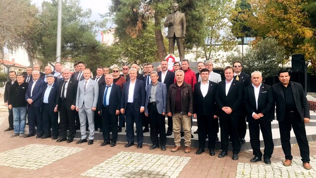 Gelibolu'da 19 Ekim Muhtarlar Günü törenle kutlandı