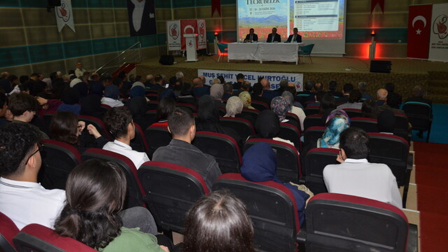 Muş'ta "Kıymetli Tecrübeler" programı düzenlendi