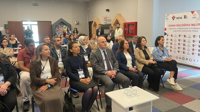 Diyarbakır'da özel gereksinimli öğrencilere yönelik eğitim programı başladı