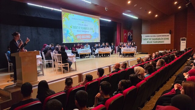 Kadirli'de liseler arası bilgi yarışması yapıldı