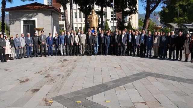 Köyceğiz'de Muhtarlar Günü törenle kutlandı