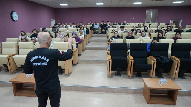 Elektrikli araç kazalarında hayati risklere karşı sağlık personeline eğitim