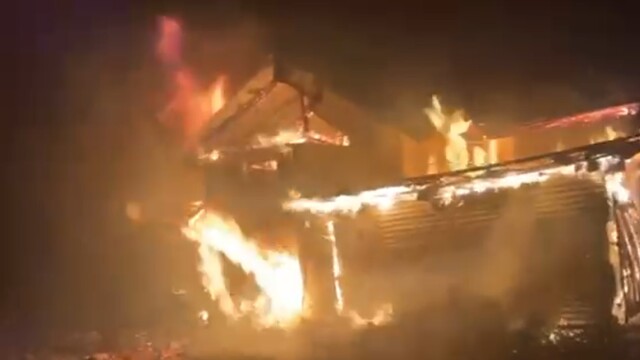Bolu'da yangında yayla evi, ahır, odunluk ve garaj küle döndü