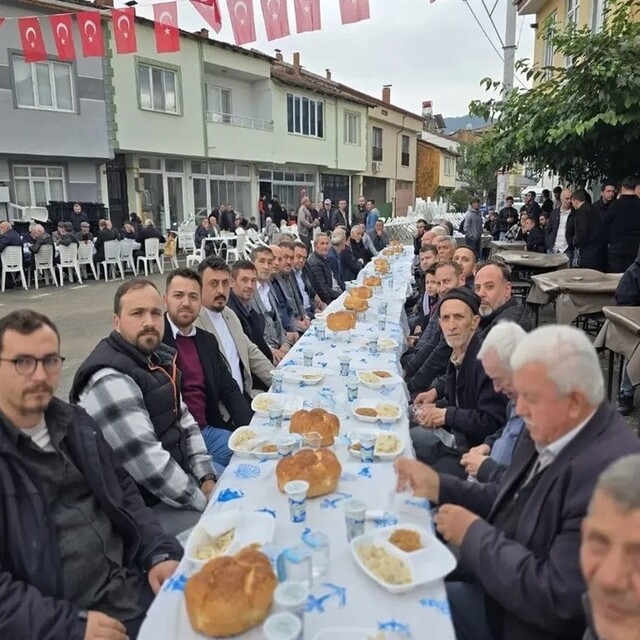 Bursa'da, pilav etkinliğinde rahatsızlananların sayısı 182'ye yükseldi