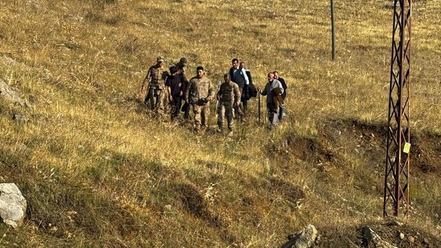 Şırnak'ta kaybolan işitme engelli Servet, 18 saat sonra mağarada bulundu
