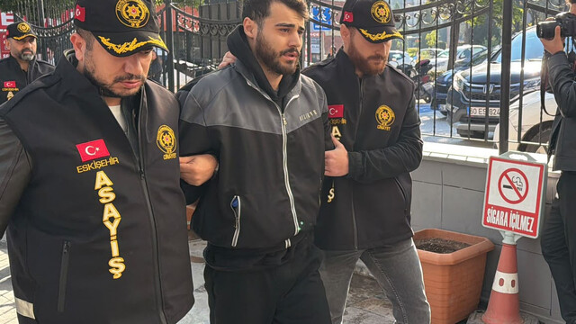 Eskişehir'de sokak ortasındaki cinayete ilişkin 1 tutuklama (2)