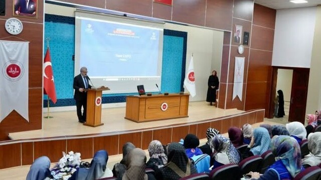 TDV Doğu Anadolu Kadın Kolları Erzurum'da buluştu