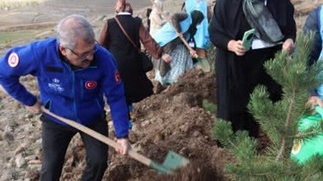 Pasinler'de DİTİB Hatıra Ormanı dualarla açıldı