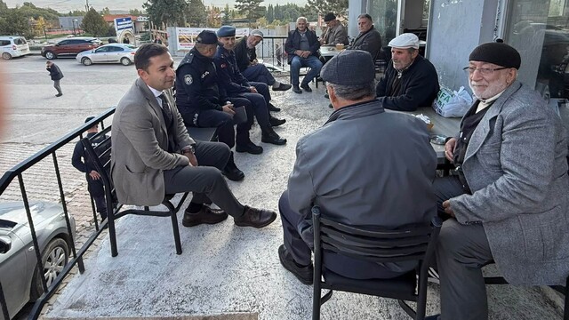 Kaymakam Yıldırım ve Ahat vatandaşların talep ve beklentilerini dinledi