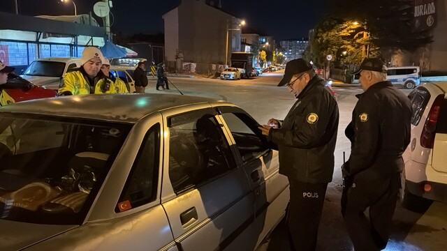 Eskişehir'de asayiş ve trafik denetimi yapıldı
