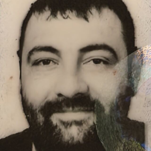 Ekskavatör ile geri dönüşüm malzemeleri arasında sıkışarak öldü