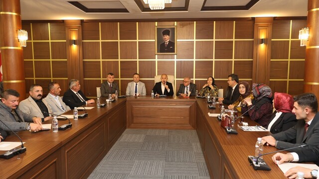 Başkan Önal, Muhtarlar Günü'nde mahalle muhtarlarıyla buluştu