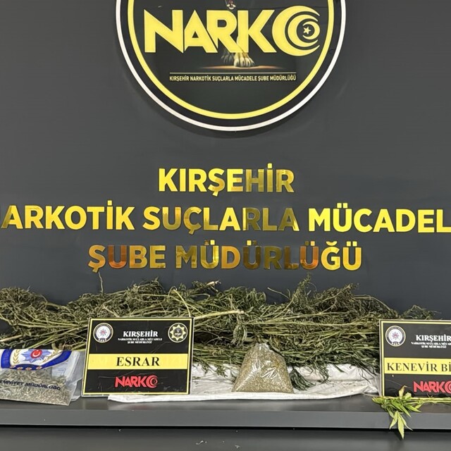 Kırşehir'de uyuşturucu operasyonunda yakalanan 2 zanlıdan 1'i tutuklandı