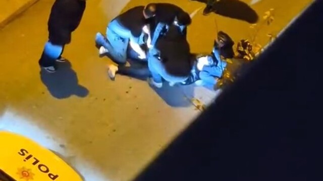 Eskişehir'de çıkan kavgada 20 yaşındaki genç bıçaklandı