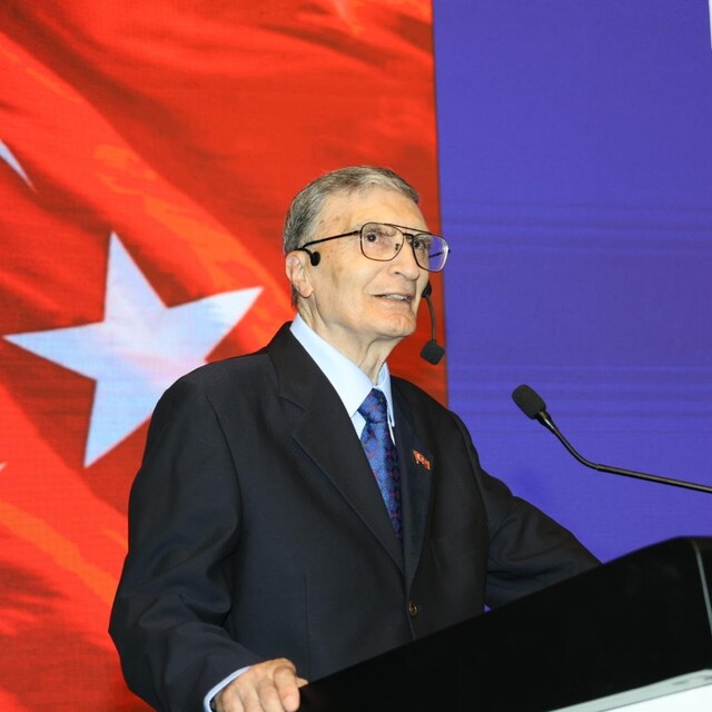 MEÜ'de akademik yıl, Aziz Sancar'ın dersiyle başladı