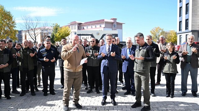 Hayır çarşısı "Gazze'ye Umut Ol"  açıldı