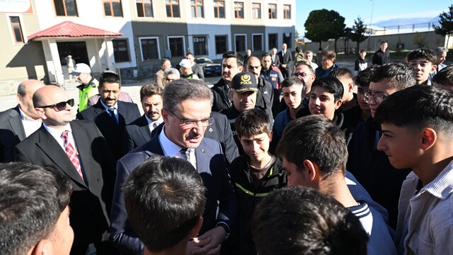 "Mesleki eğitim nitelikli bireyler yetiştirme açısından önemli"