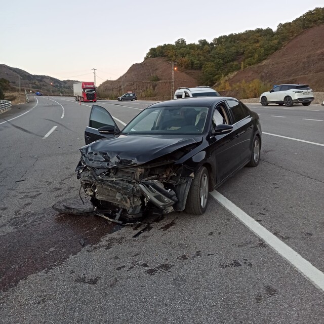 Bingöl'de trafik kazası: 3 yaralı