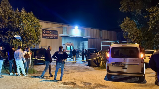 Bursa'da forkliftten düşen demir parçalarının altında kalan kişi öldü