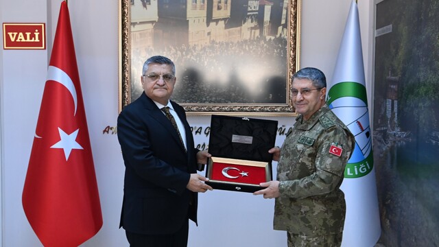 Genelkurmay Başkanı Orgeneral Selçuk Bayraktaroğlu Sinop'ta