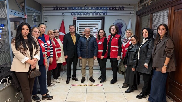 Kızılay'ın kadınları esnaf odaları ile buluştu
