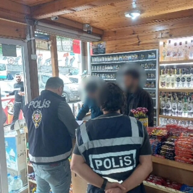 Artvin'de okul çevrelerinde tütün denetimi