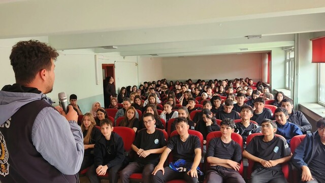 Afyonkarahisar'da bin 320 öğrenciye siber güvenlik eğitimi