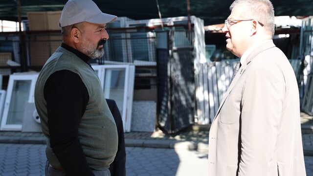 AK Parti Denizli İl Başkanı Subaşıoğlu'ndan Hacı Kaplanlar'da esnaf ziyareti