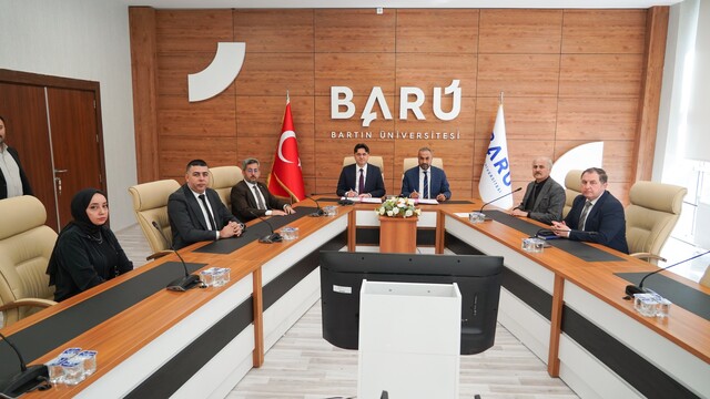 BARÜ'de 615 öğrenci iş hayatına atılacak