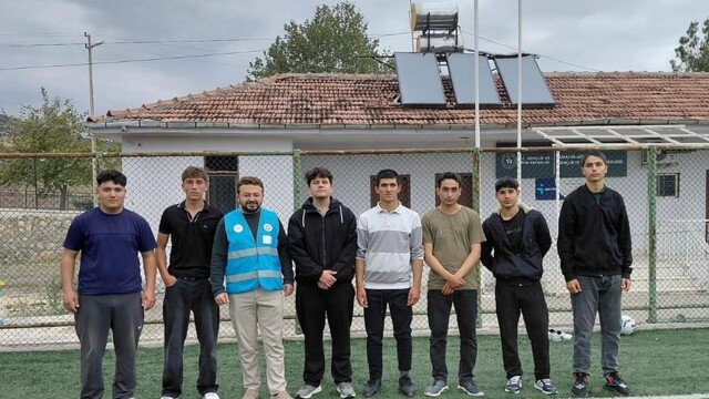 Göynücek'te gençlik ve dostluk maçı yapıldı