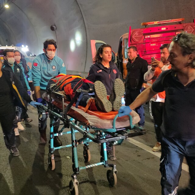 Amasya Badal Tüneli'nde yangın ve kurtarma tatbikatı yapıldı