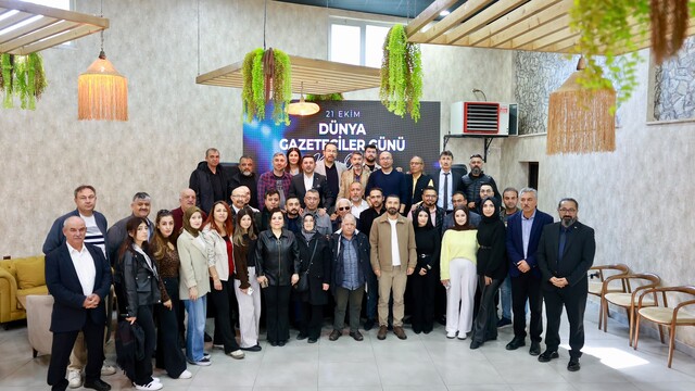 Nevşehir Belediye Başkanı Arı, kentteki gazetecilerle buluştu
