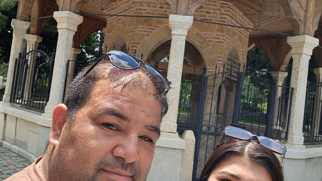 Antalya'da 17 yaşındaki kız çocuğundan 3 gündür haber alınamıyor
"Biraz vakit geçireceğim" dedikten sonra araçtan çıkarak kayıplara karıştı
Acılı babadan kayıp kızına 'dön' çağrısı