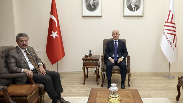 AK Parti Şırnak Milletvekili Tatar, YÖK Başkanı Özvar ile bir araya geldi