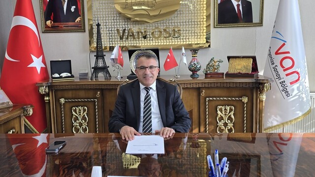 Van OSB'den büyük adım: Fen teknoloji lisesi geliyor
Memet Aslan: "Nitelikli eğitim ve verim, tek kurtuluş reçetemizdir"
