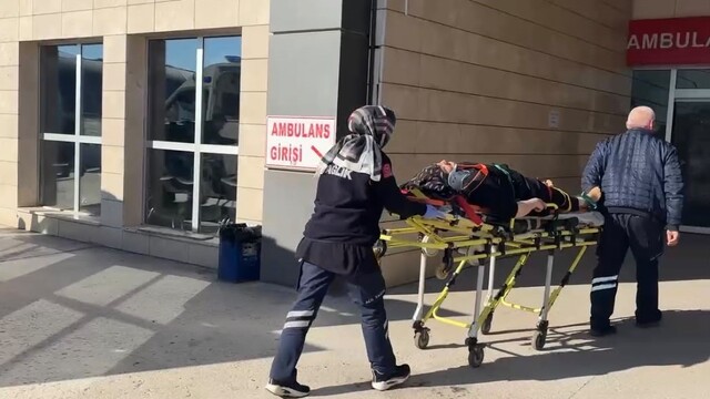 Tavşanlı'da trafik kazası: 2 yaralı
